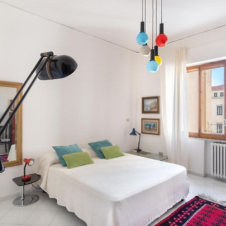 Casa Vacanza Angelina Via Mercanti Centro Storico Salerno Eksteriør billede